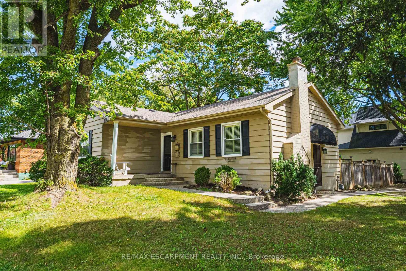 433 Belvenia Road Property Photo 2
