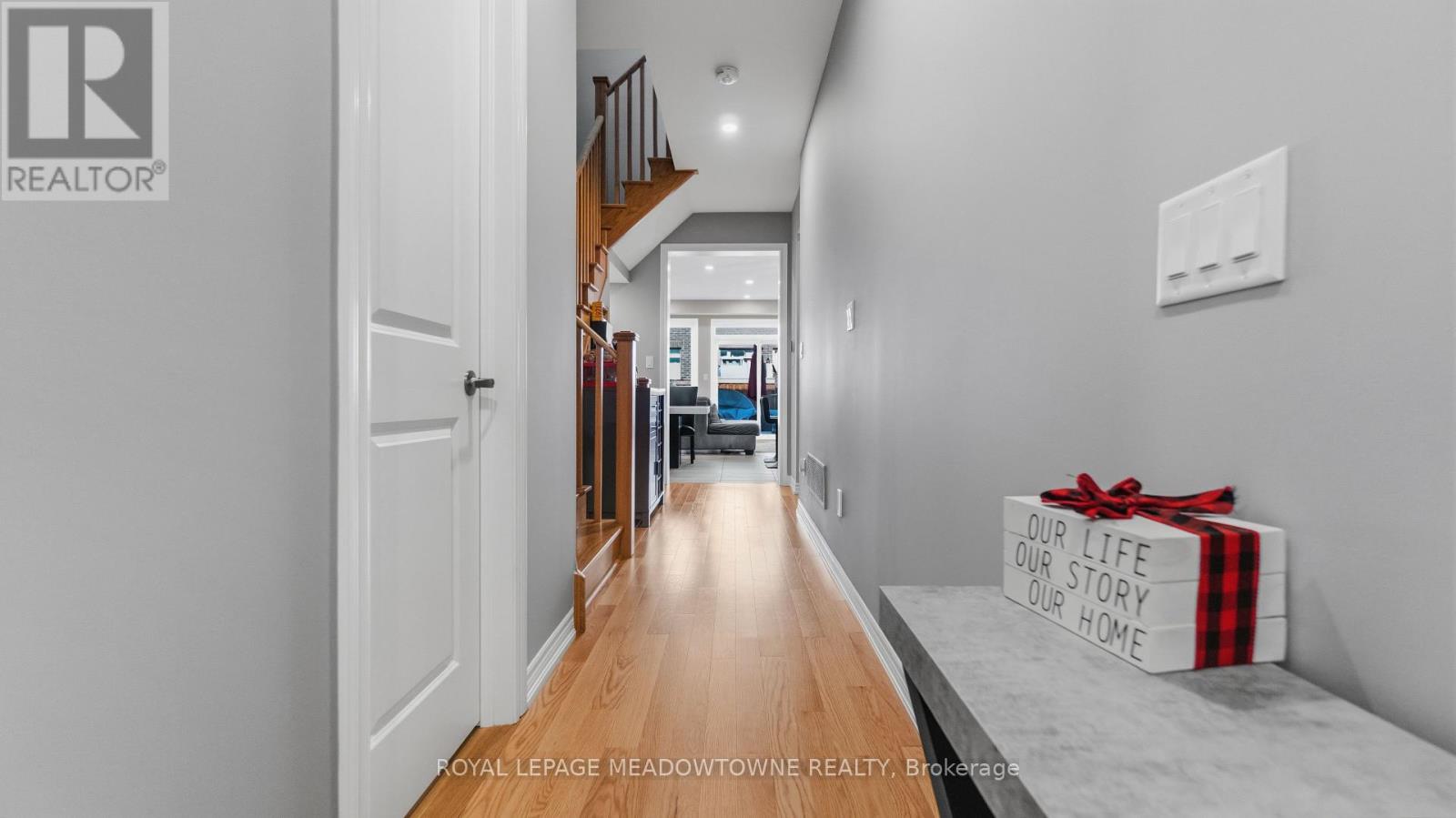 8 Angelfish Road Property Photo 5