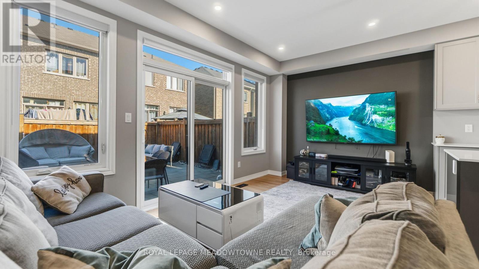 8 Angelfish Road Property Photo 14