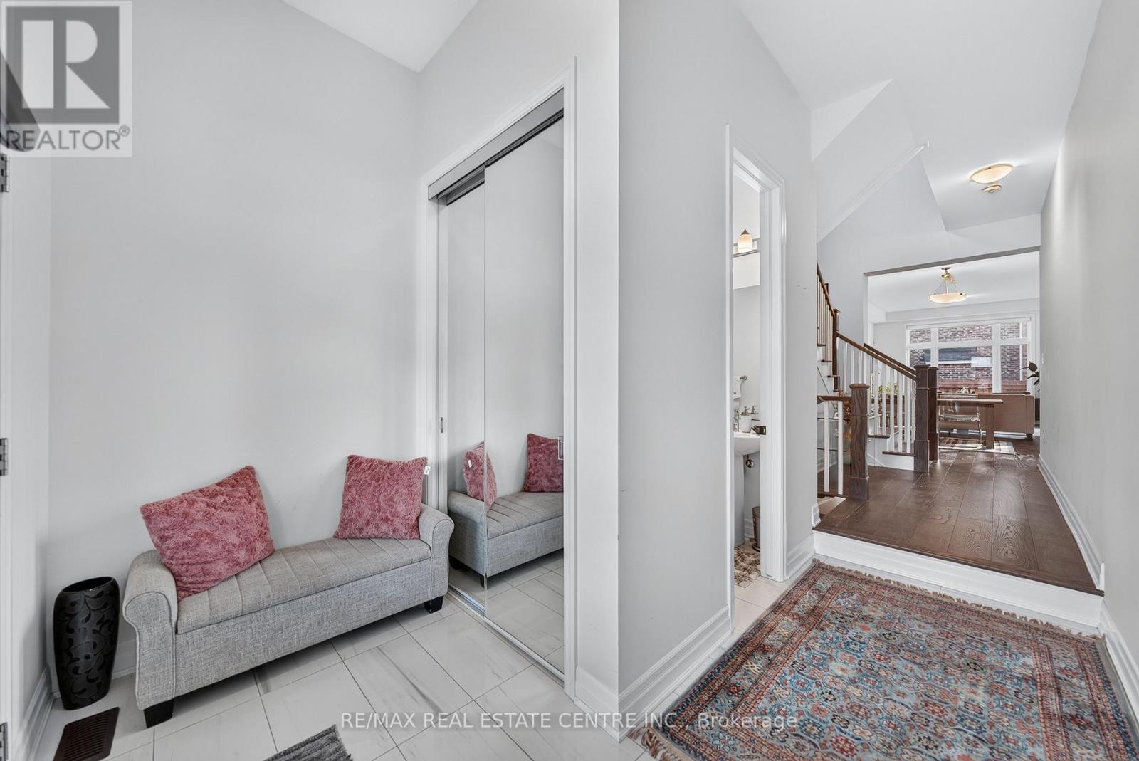 1404 Kovachik Boulevard Property Photo 5