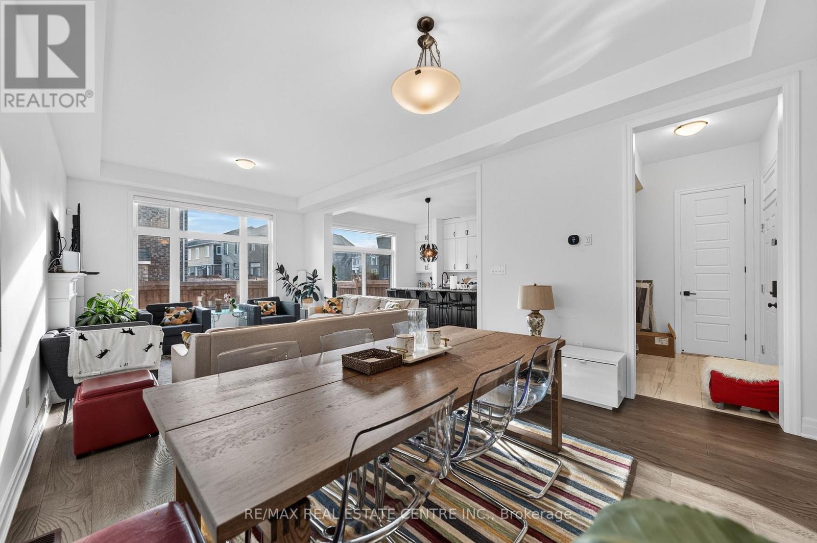 1404 Kovachik Boulevard Property Photo 8