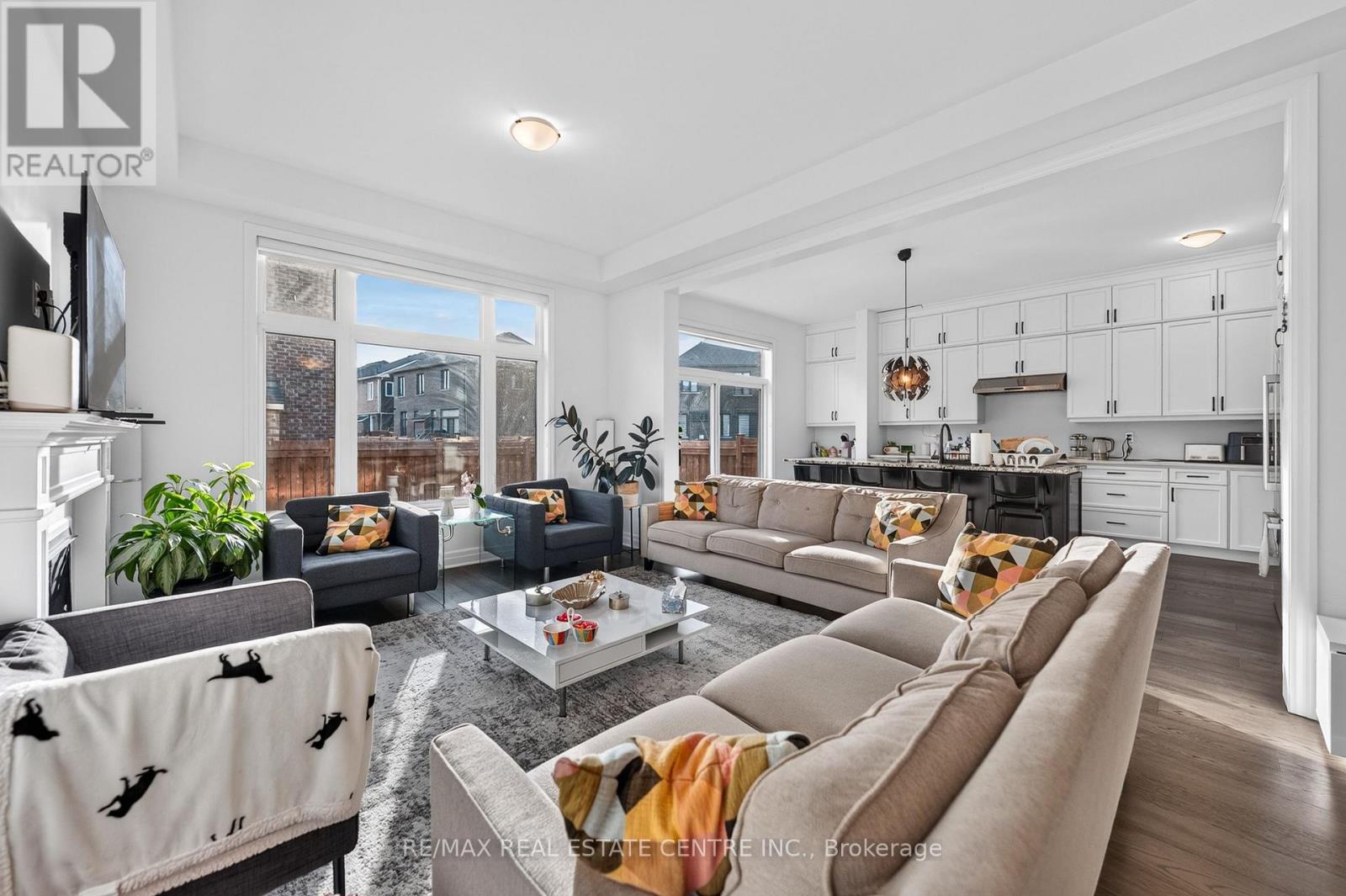 1404 Kovachik Boulevard Property Photo 11