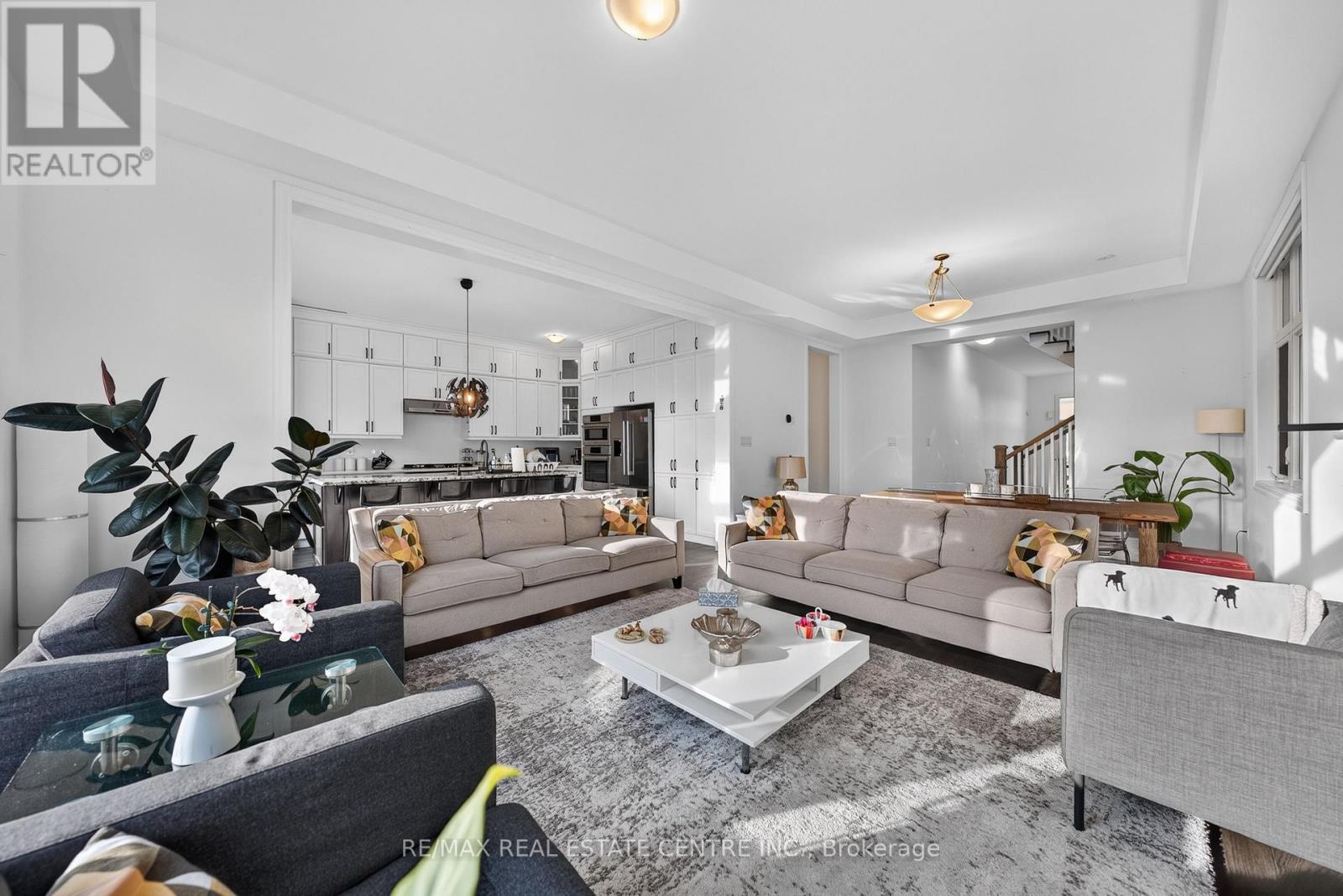 1404 Kovachik Boulevard Property Photo 13