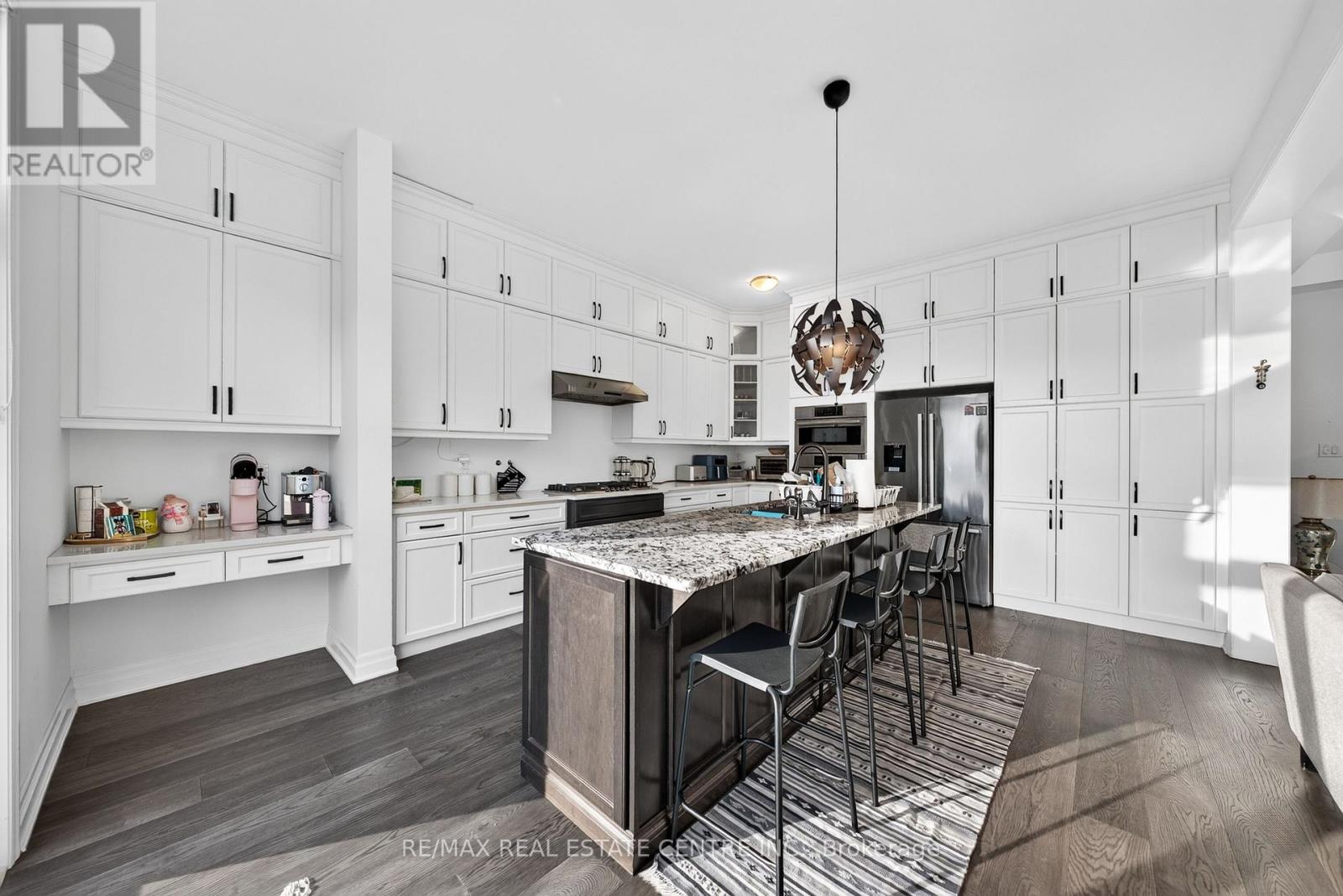 1404 Kovachik Boulevard Property Photo 17
