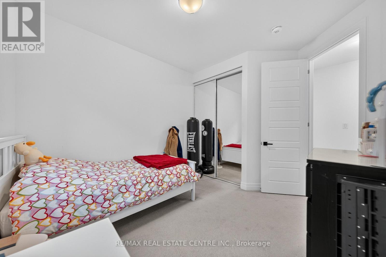 1404 Kovachik Boulevard Property Photo 35