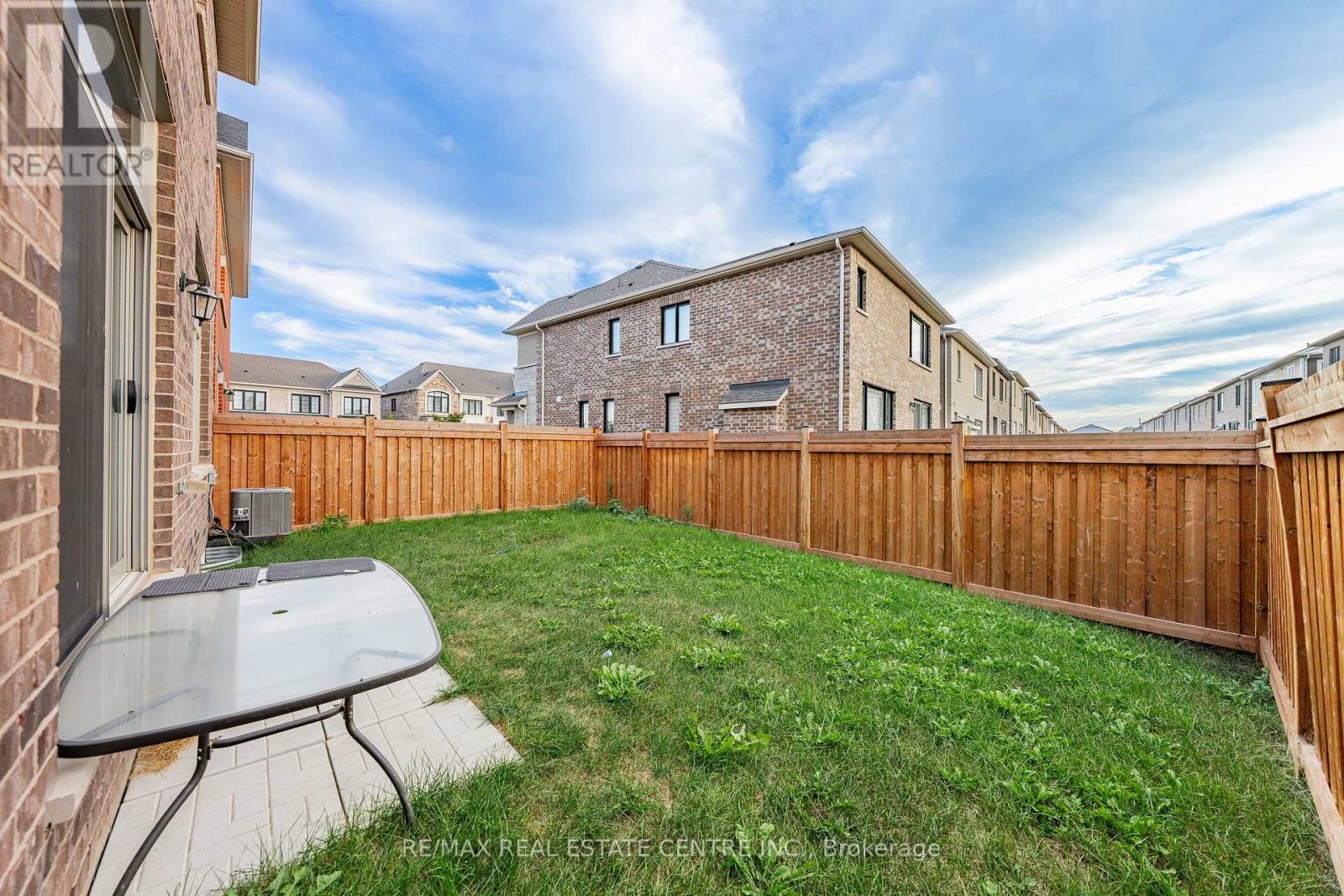 1404 Kovachik Boulevard Property Photo 39