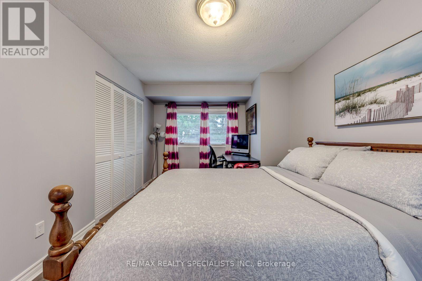 4089 Barbican Drive Property Photo 29