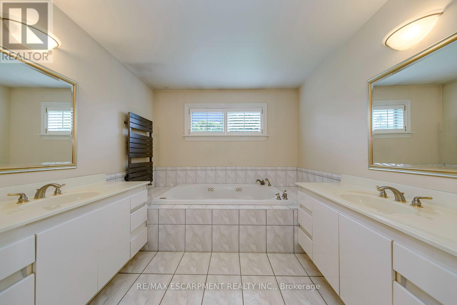 281 Pinehurst Drive Property Photo 23