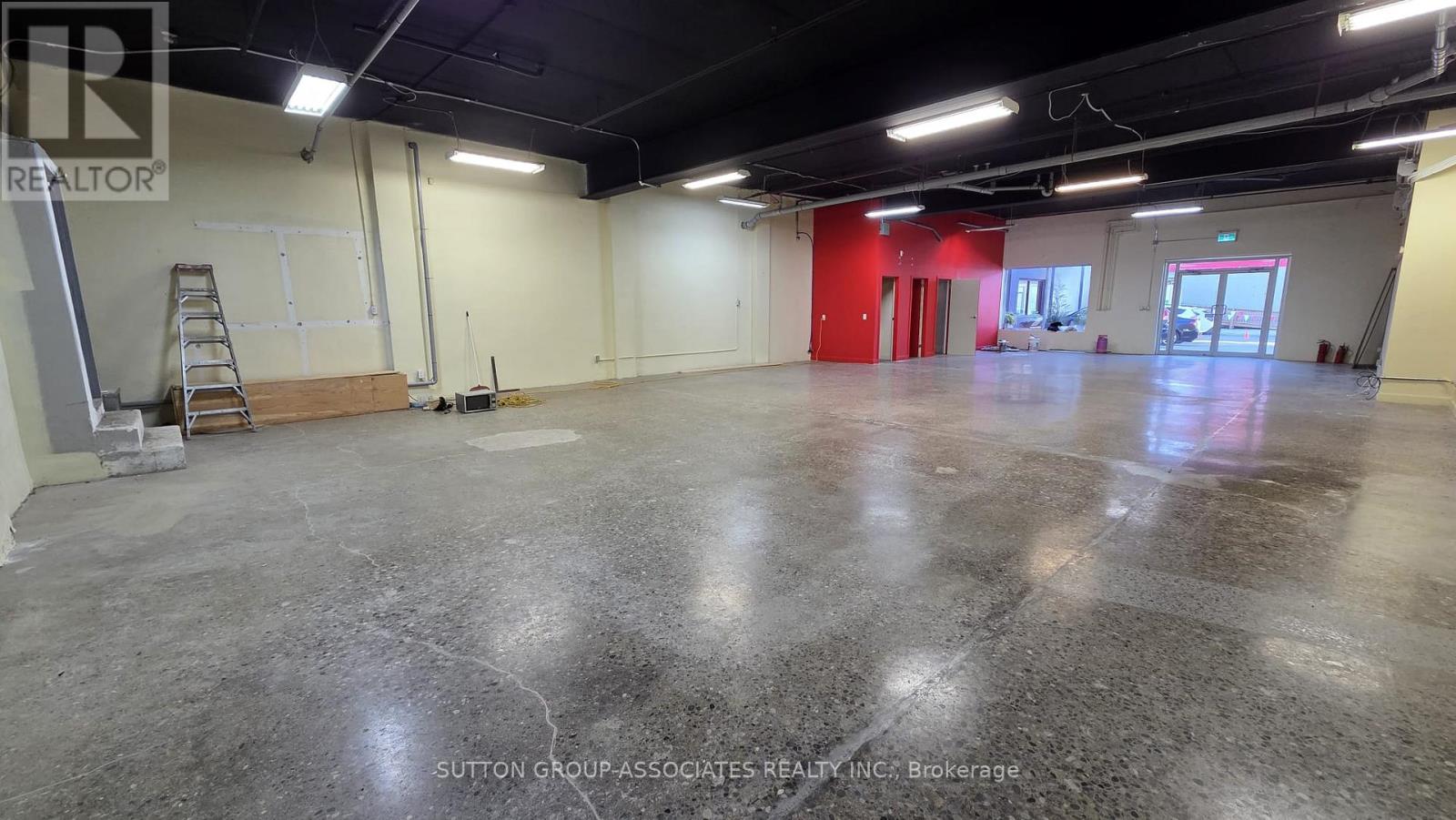Storefront - 262 Geary Avenue Property Photo 4