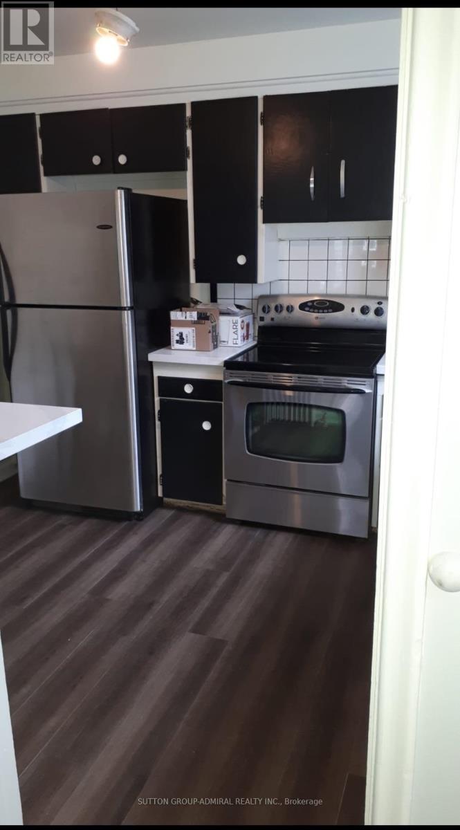 5118 Dundas Street W Property Photo 9