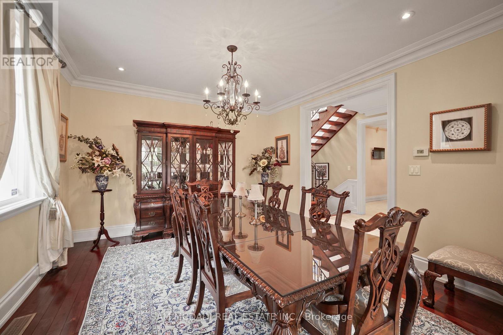 2497 Sharon Crescent Property Photo 7