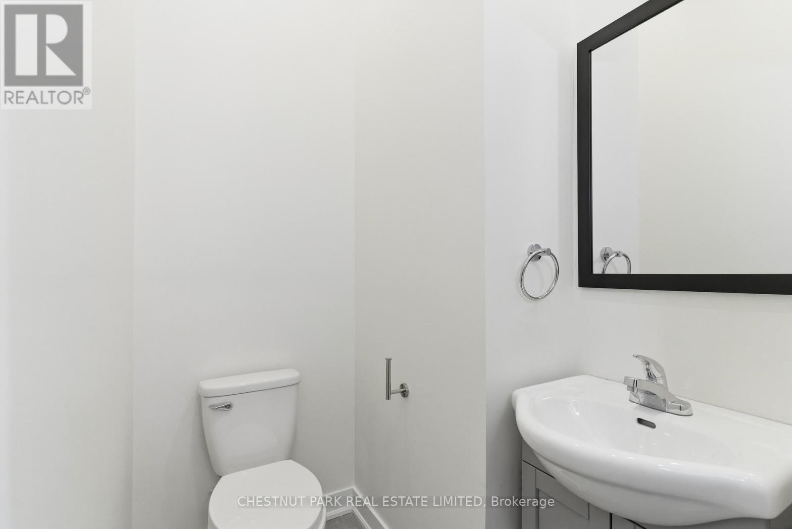 41 Roncesvalles Avenue Property Photo 5