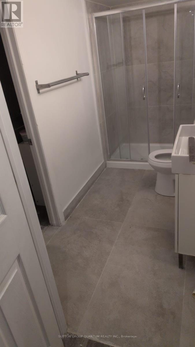 1535 Croft Avenue Property Photo 7