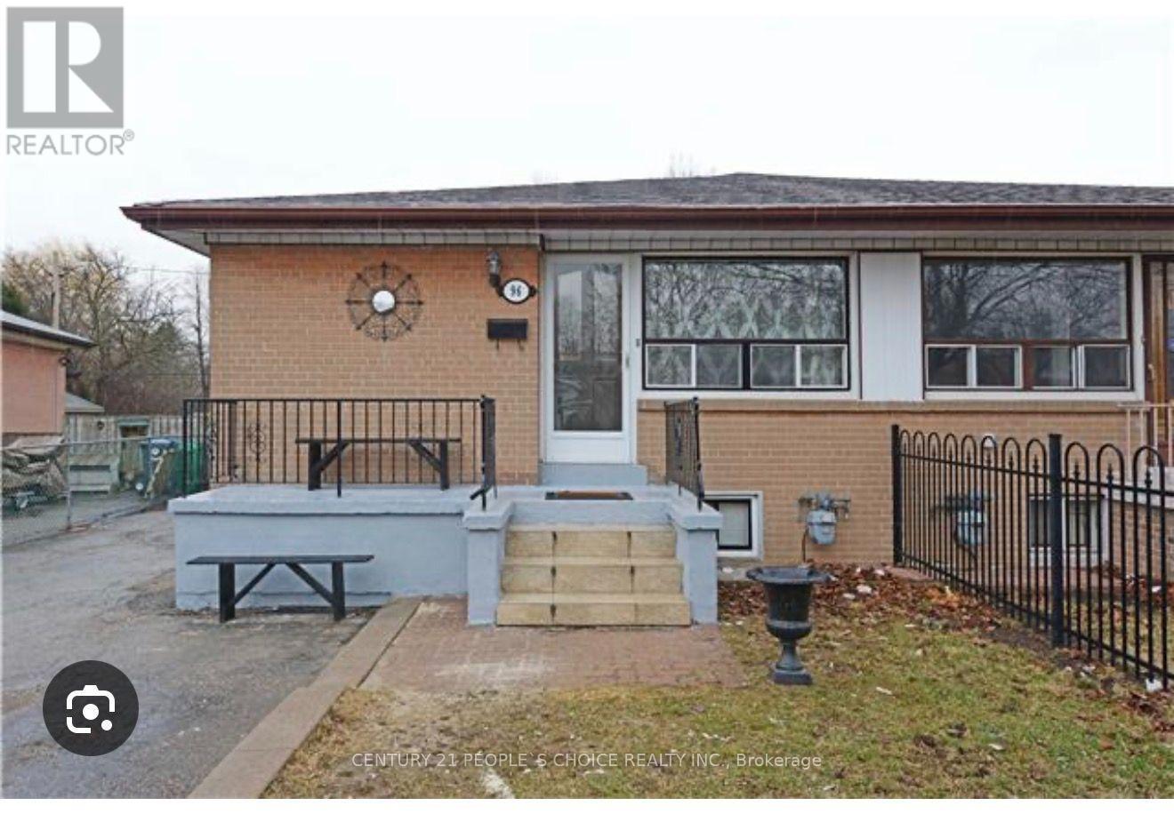 96 Corby Crescent Property Photo