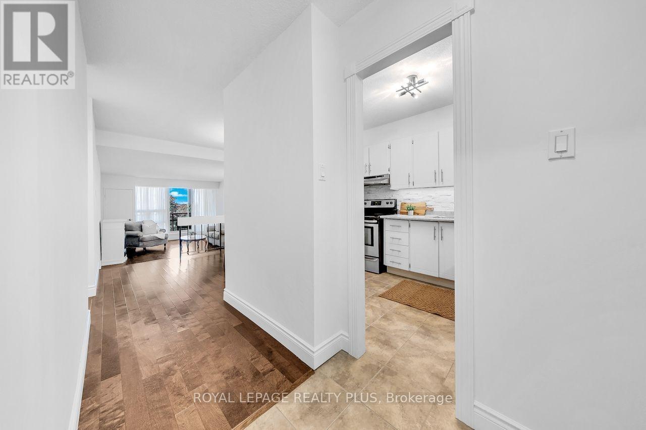 403 - 1359 White Oaks Boulevard Property Photo 5