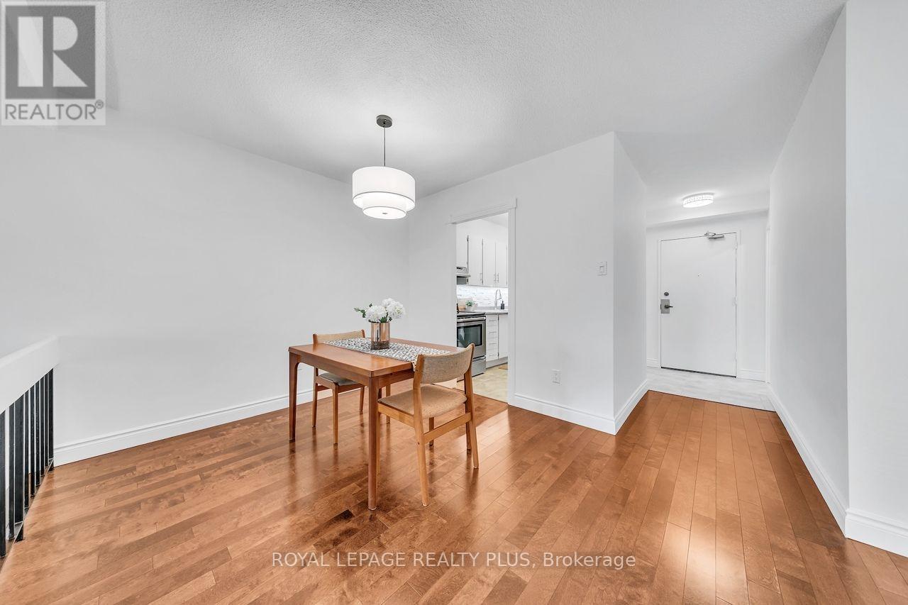 403 - 1359 White Oaks Boulevard Property Photo 7
