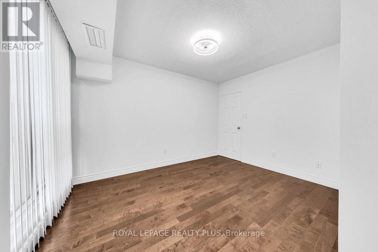 403 - 1359 White Oaks Boulevard Property Photo 28