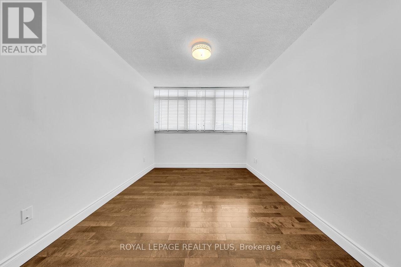 403 - 1359 White Oaks Boulevard Property Photo 31