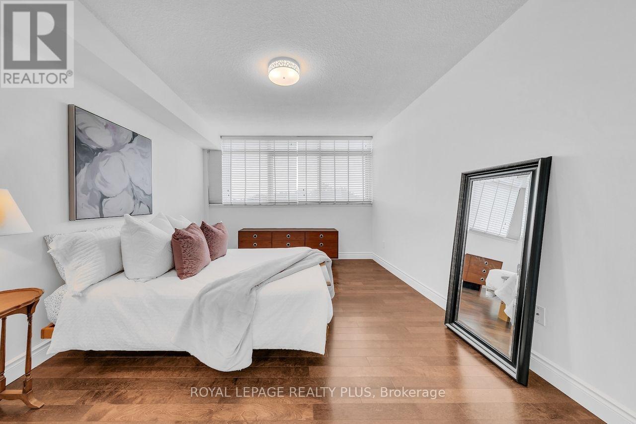 403 - 1359 White Oaks Boulevard Property Photo 33