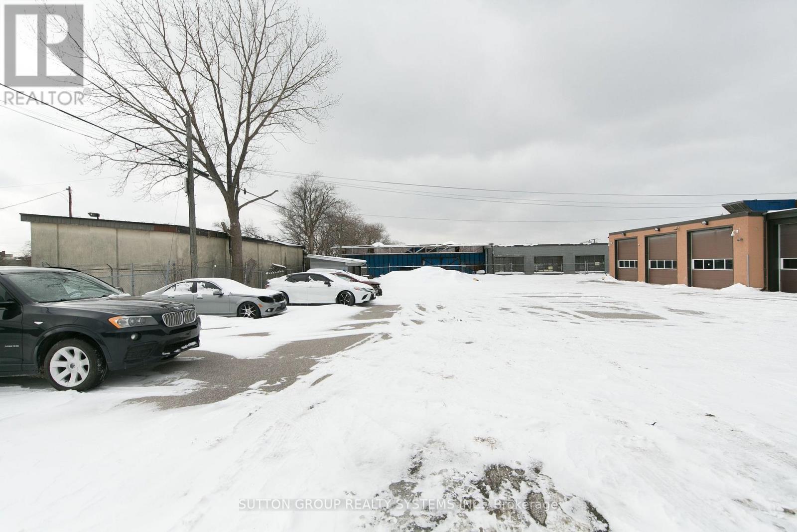 25 & 29 Milford Avenue Property Photo 18