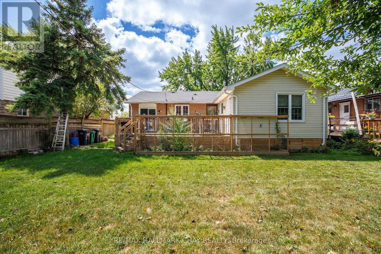 41 Aberdeen Crescent Property Photo 33