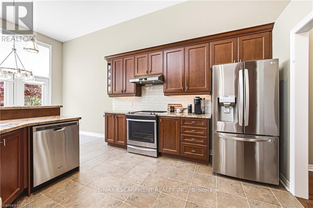 2178 Berwick Drive Property Photo 12