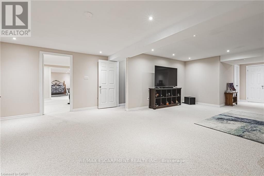2178 Berwick Drive Property Photo 29