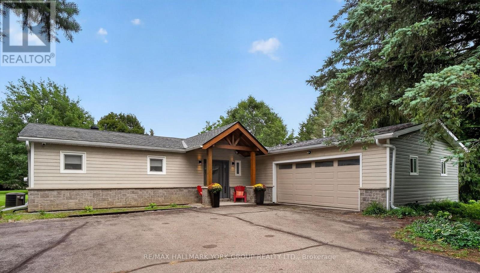 21 Birchview Drive Property Photo 1