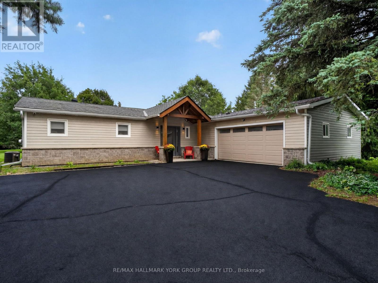 21 BIRCHVIEW DRIVE