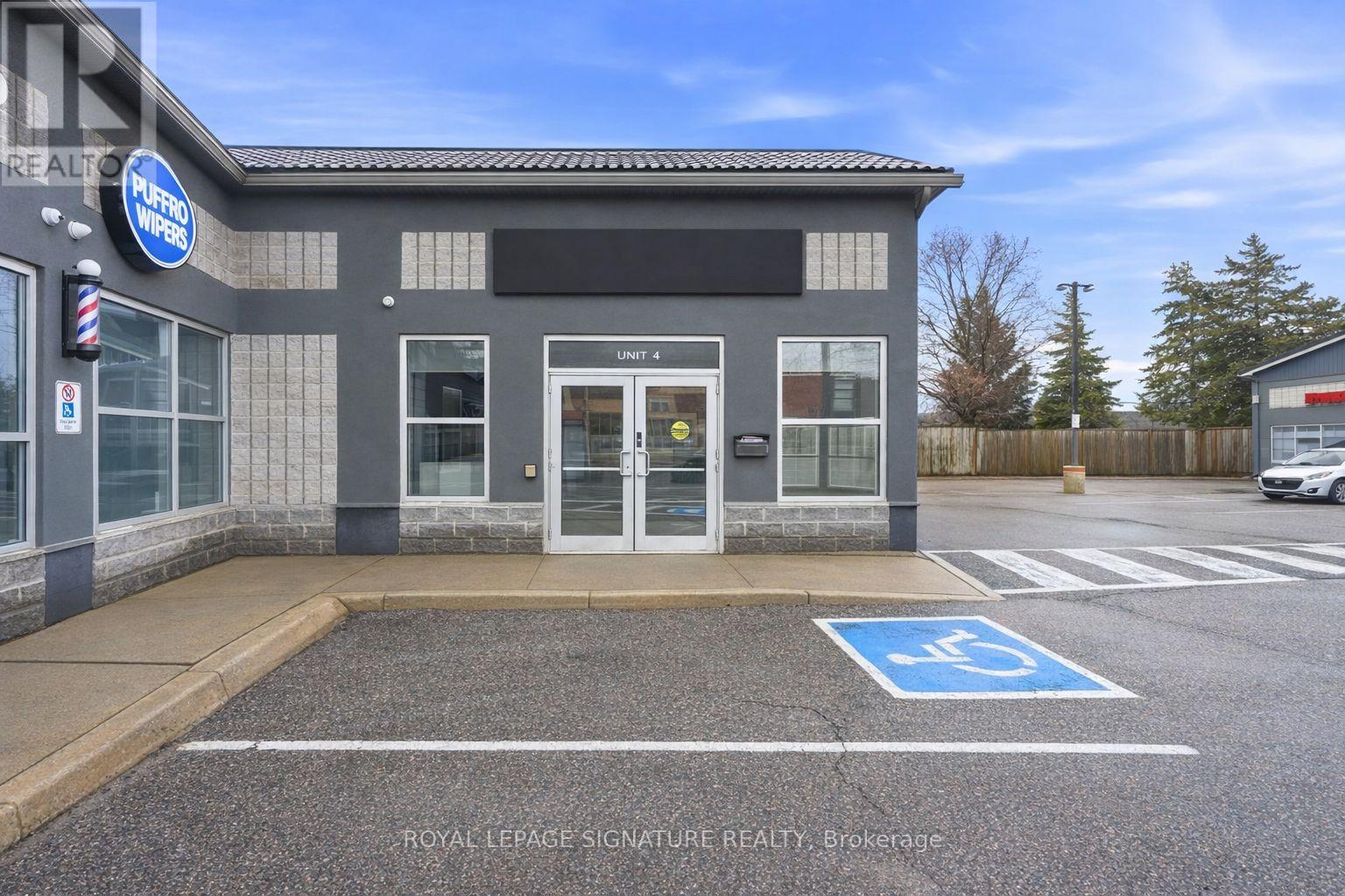 158 Guelph Street Property Photo 1