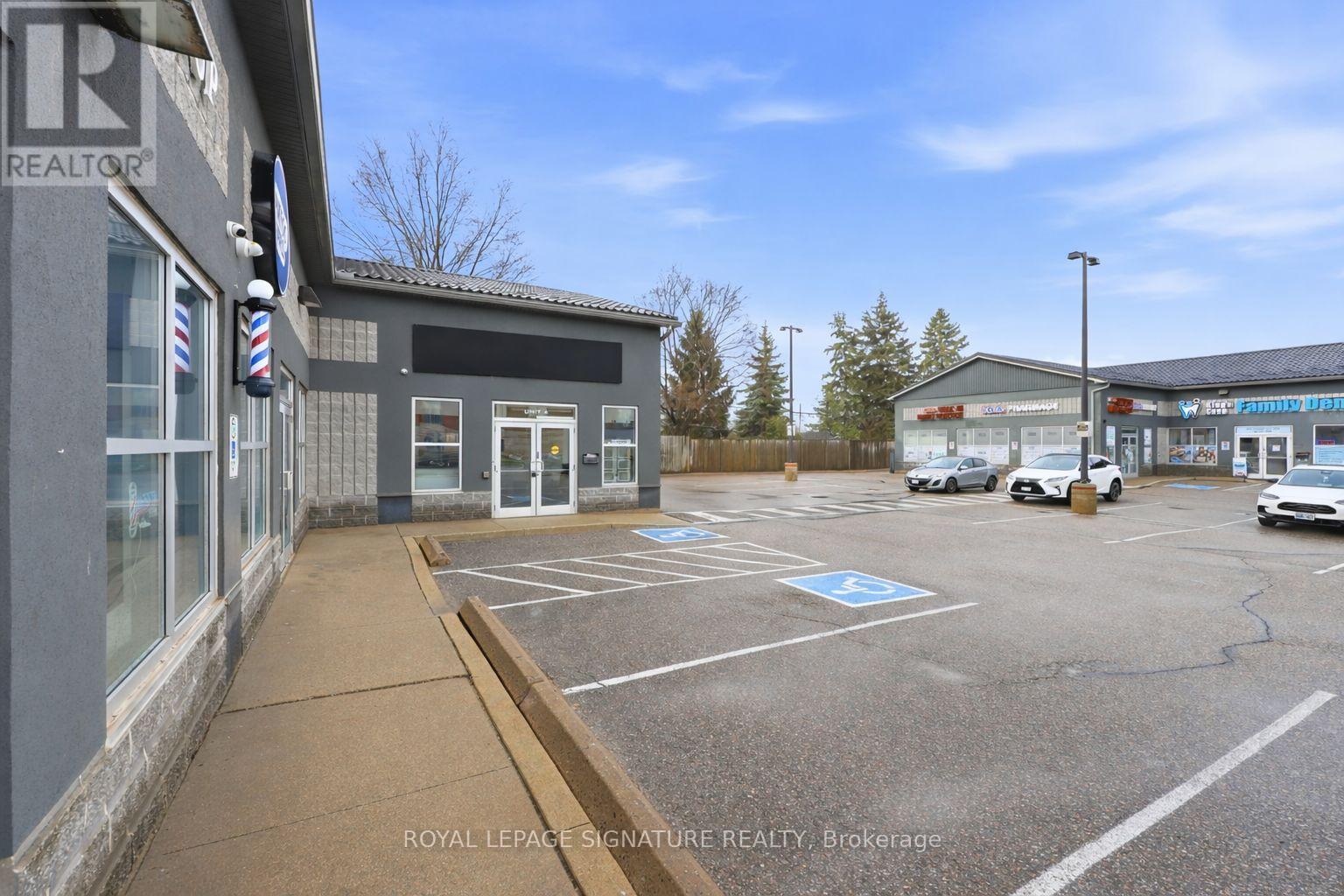 158 Guelph Street Property Photo 3