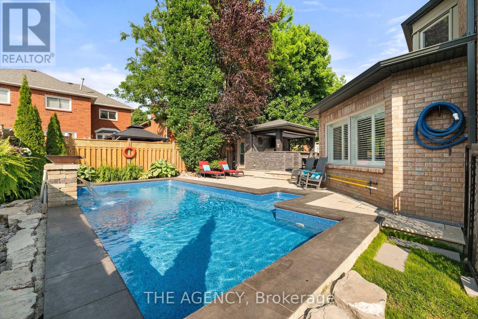 7 Stonegate Drive Property Photo 41