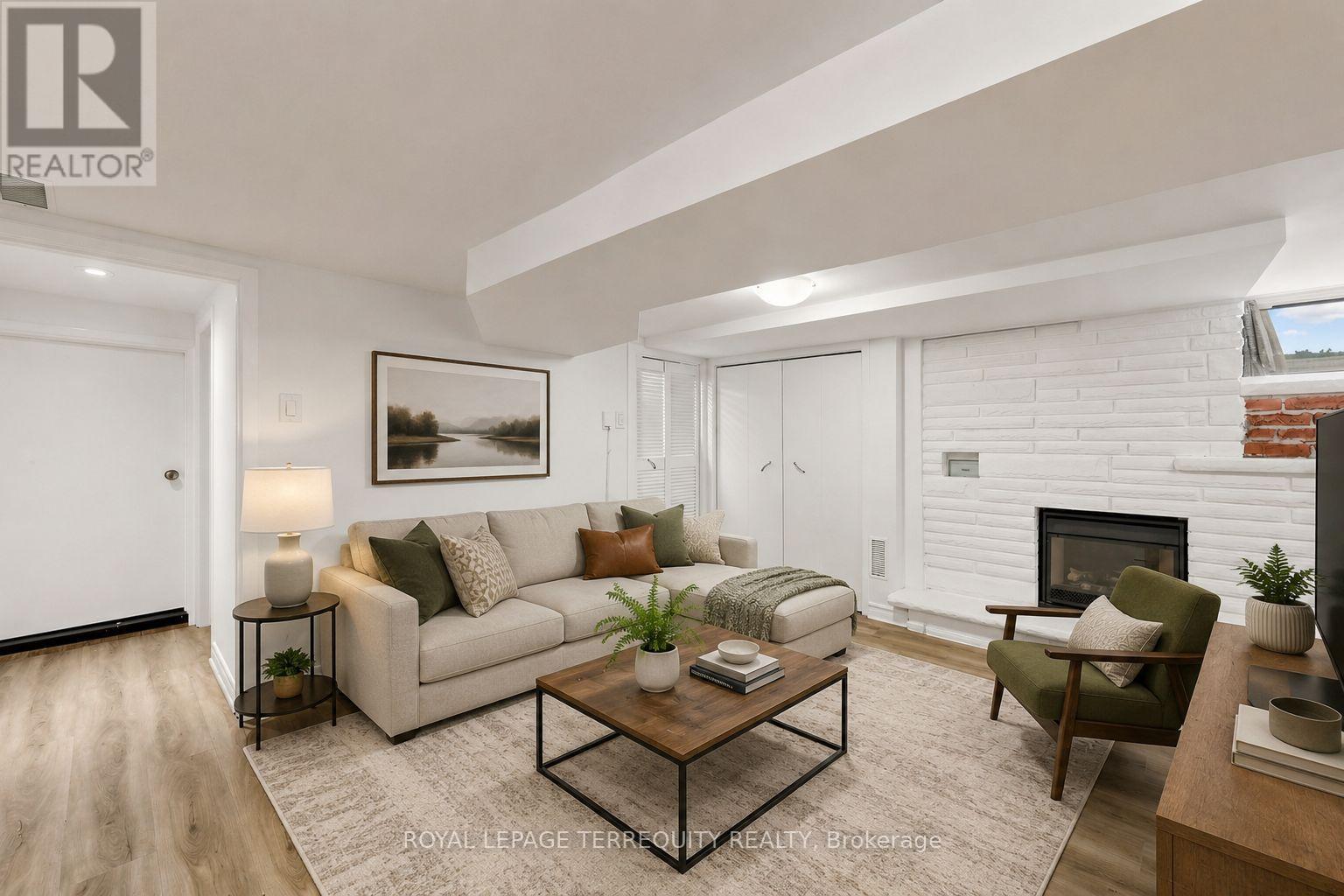 Bsmt - 150 Osler Street Property Photo 3