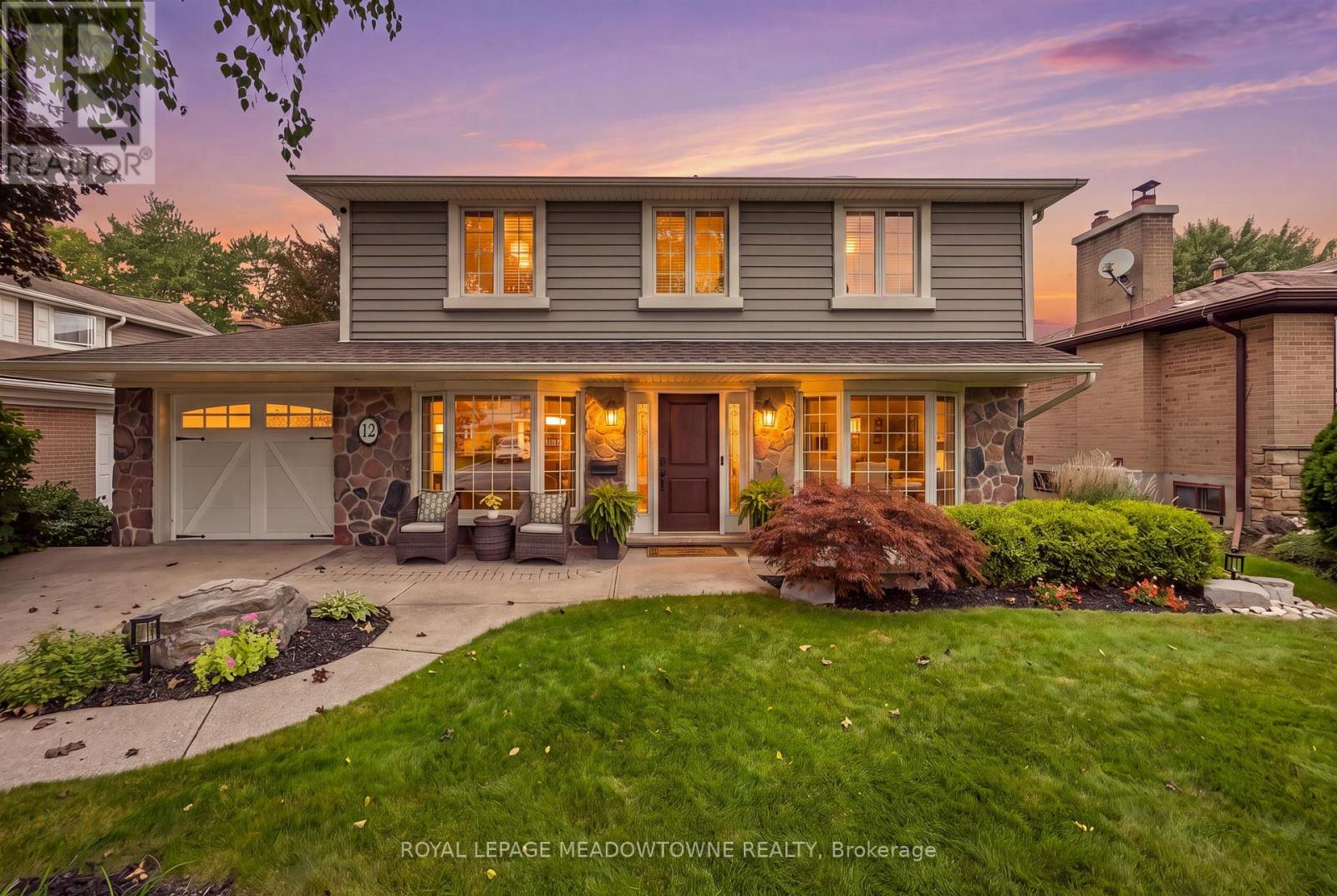 12 Cheltenham Court Property Photo 1