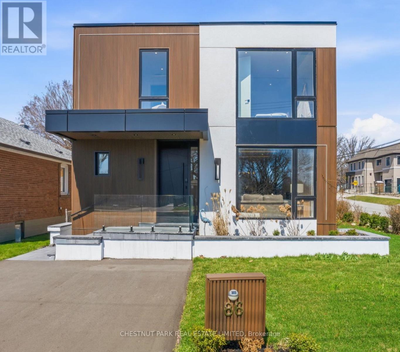 86 Edgecroft Road Property Photo 1