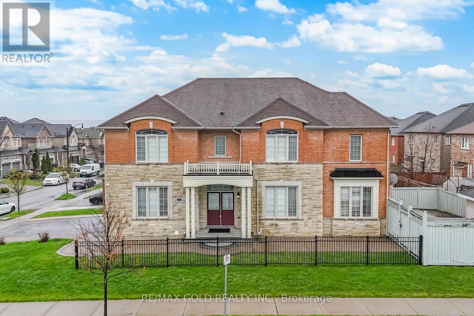 26 Drummondville Drive Property Photo 2