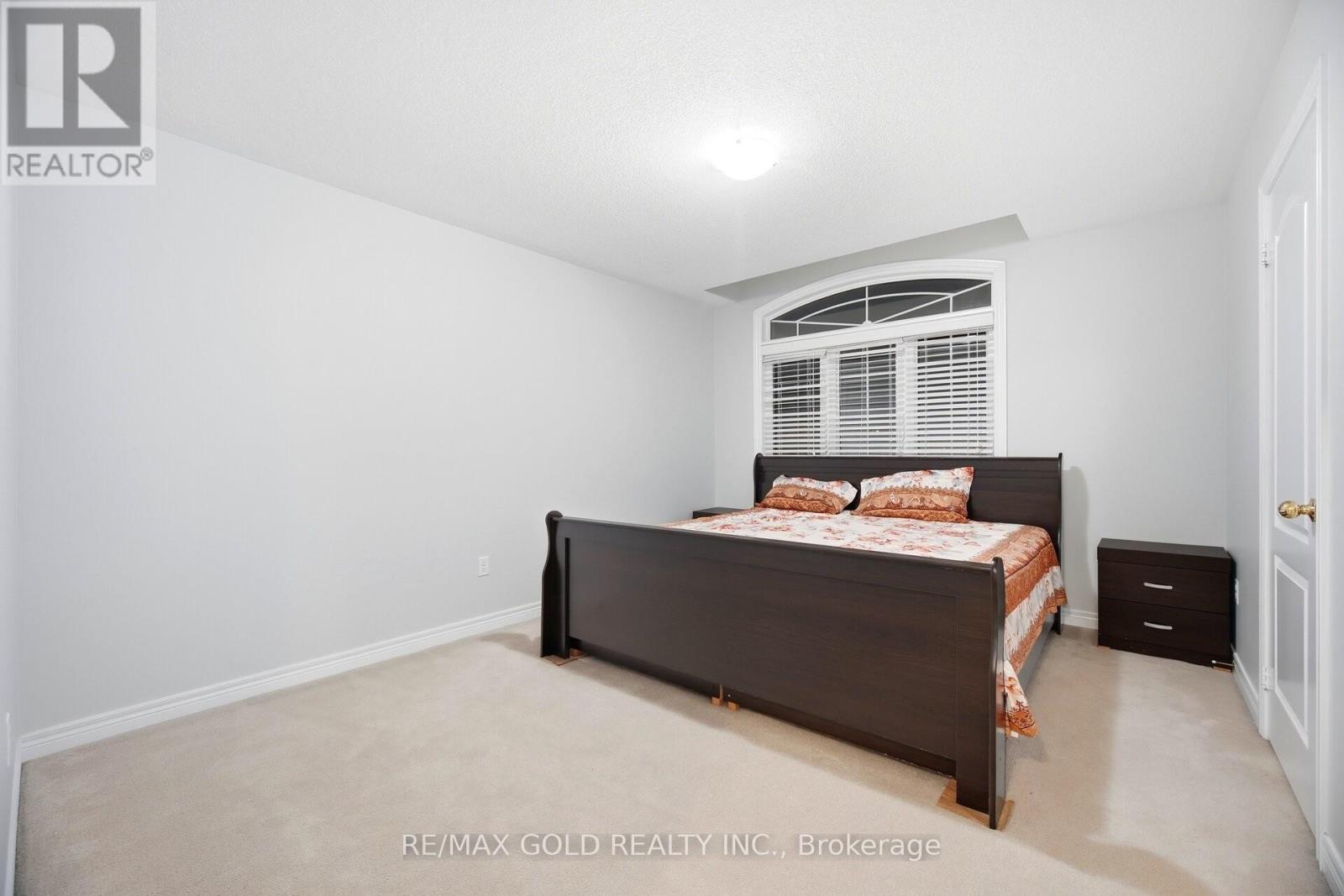 26 Drummondville Drive Property Photo 19