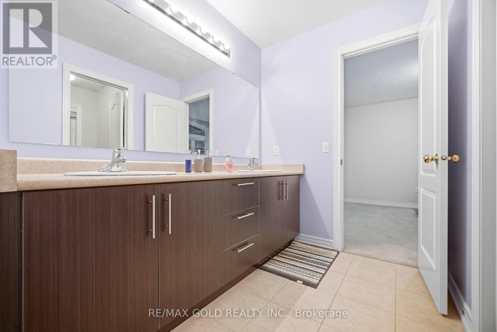 26 Drummondville Drive Property Photo 20