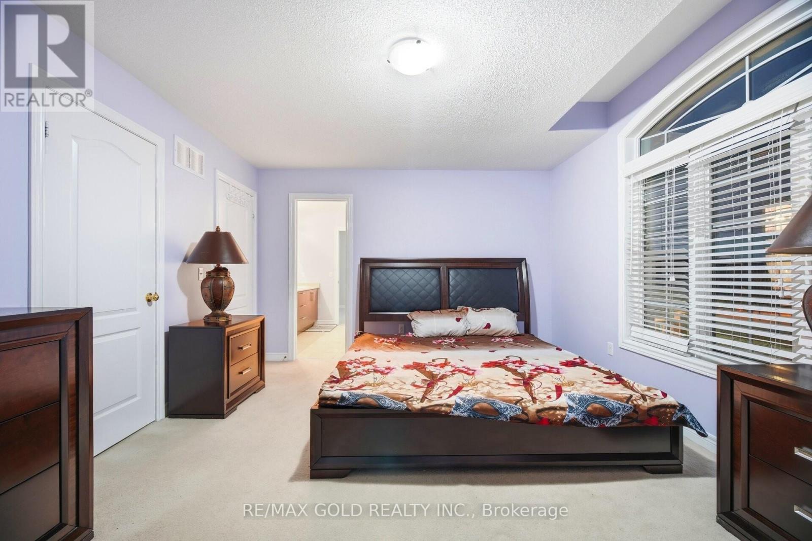 26 Drummondville Drive Property Photo 21