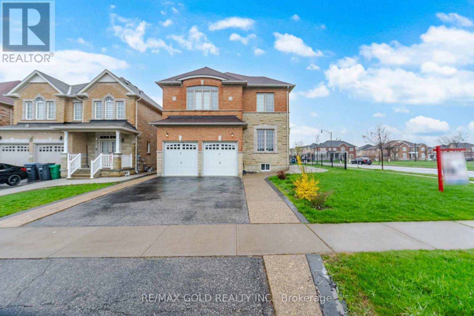 26 Drummondville Drive Property Photo 29