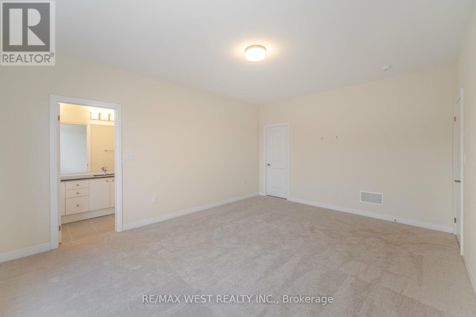 120 Settlers Road E Property Photo 25