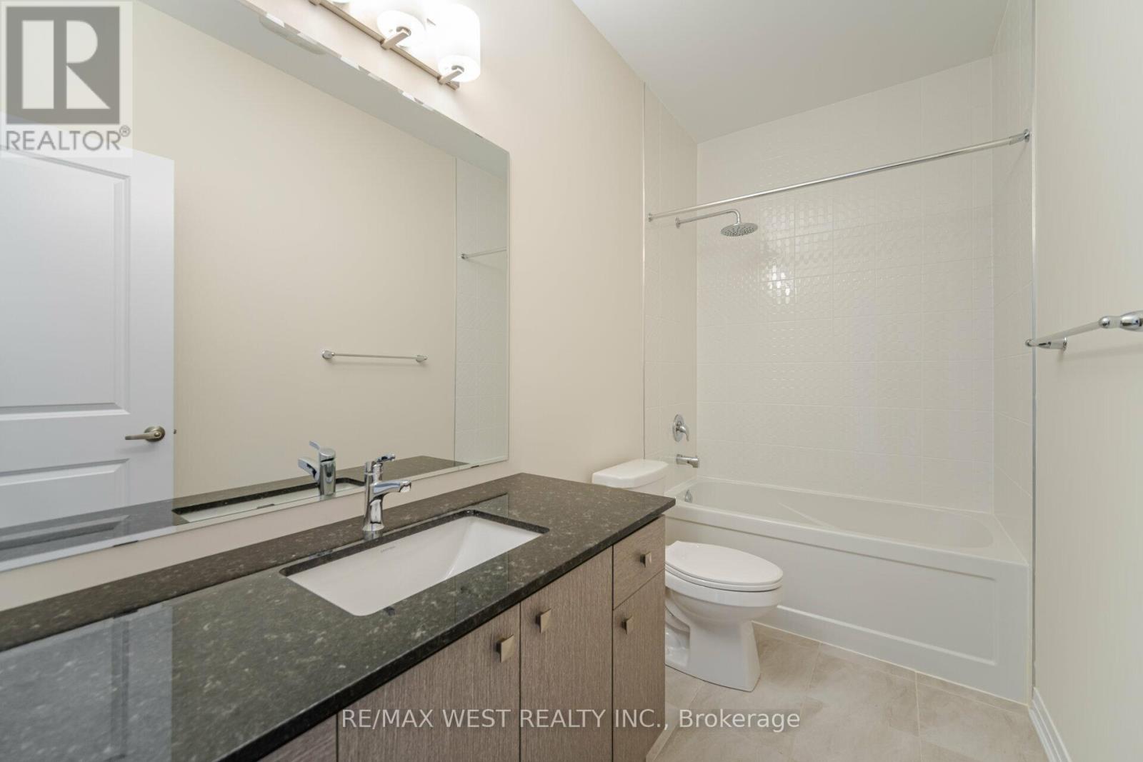 120 Settlers Road E Property Photo 31