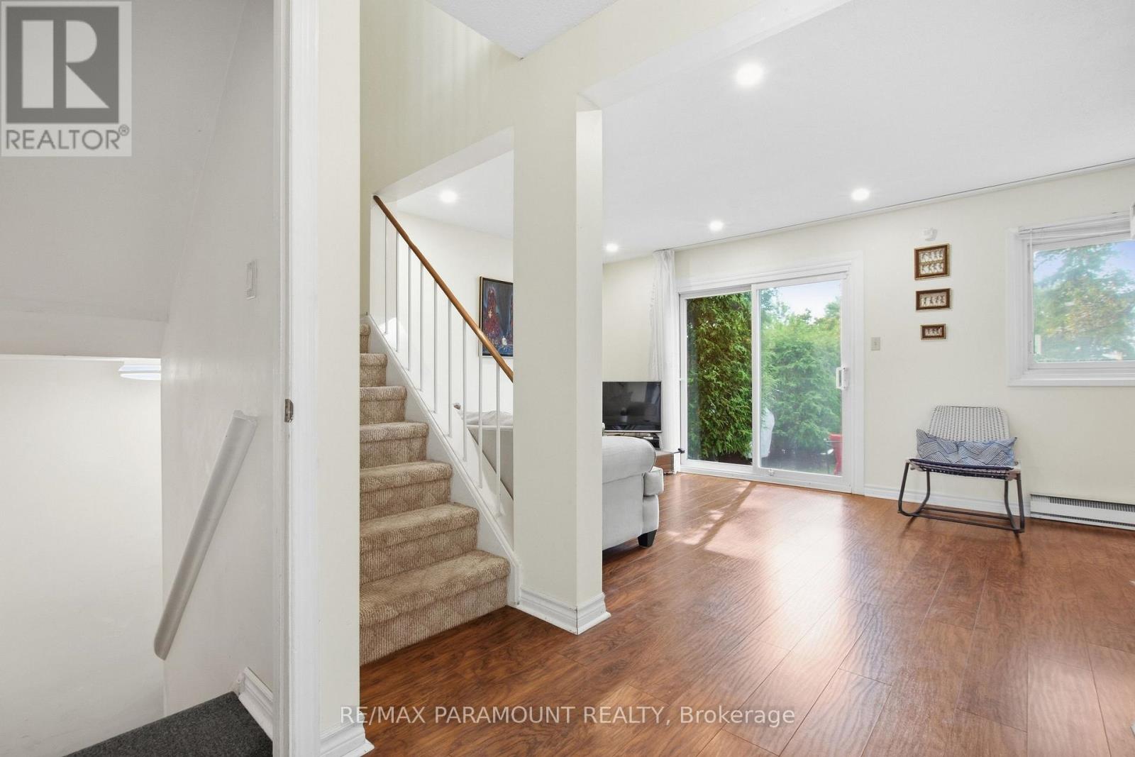 16 Gleneaden Court Property Photo 21