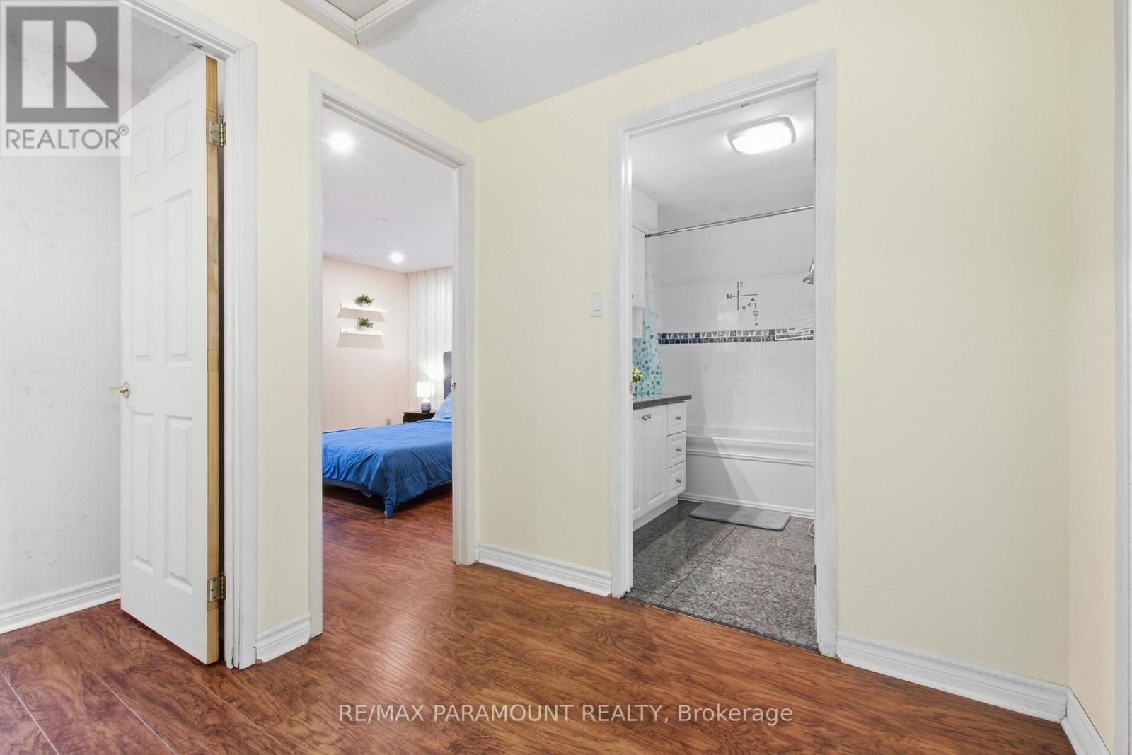 16 Gleneaden Court Property Photo 24