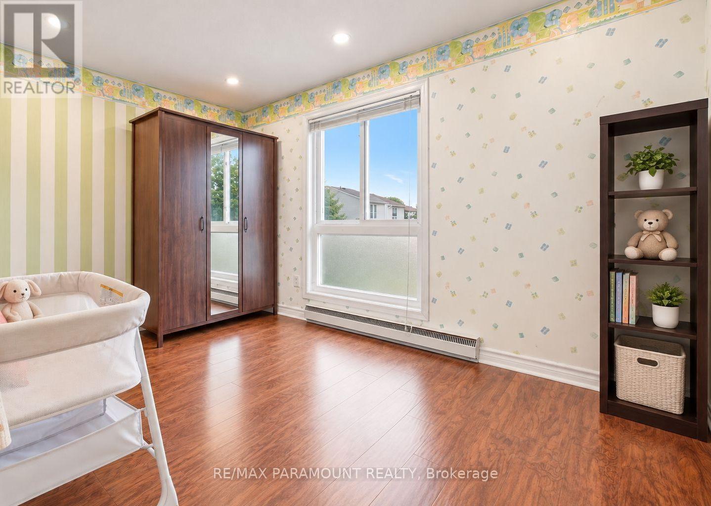 16 Gleneaden Court Property Photo 25