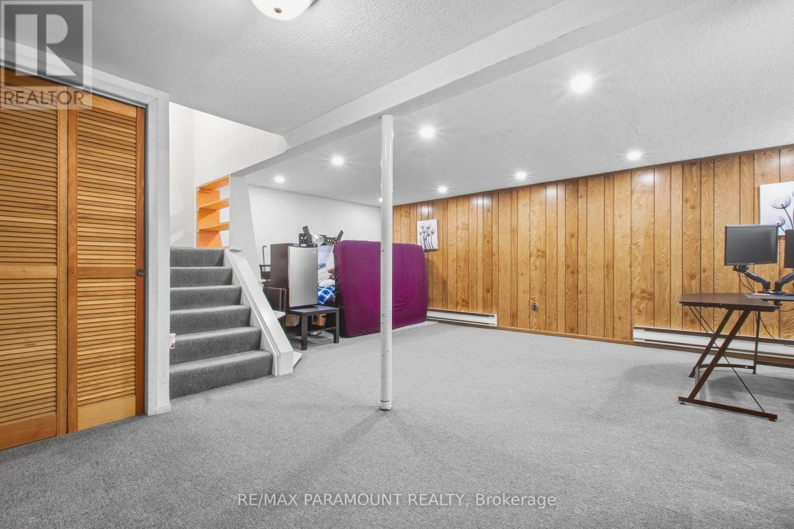 16 Gleneaden Court Property Photo 34