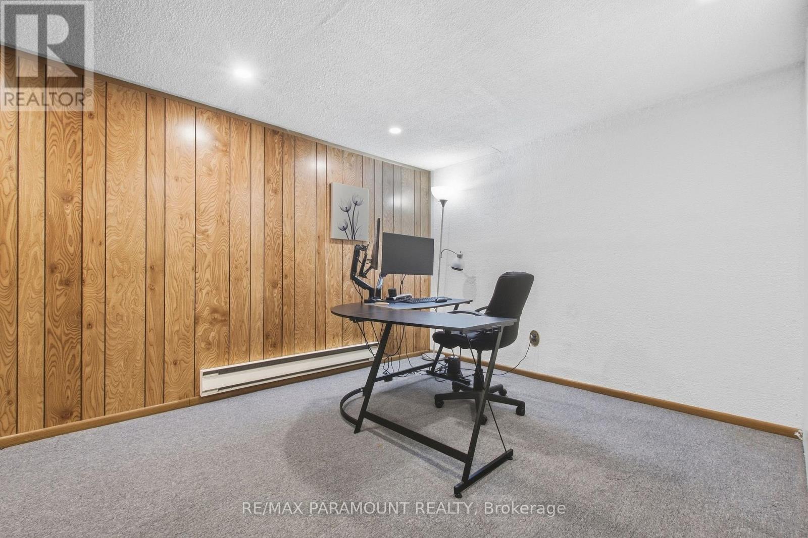 16 Gleneaden Court Property Photo 36