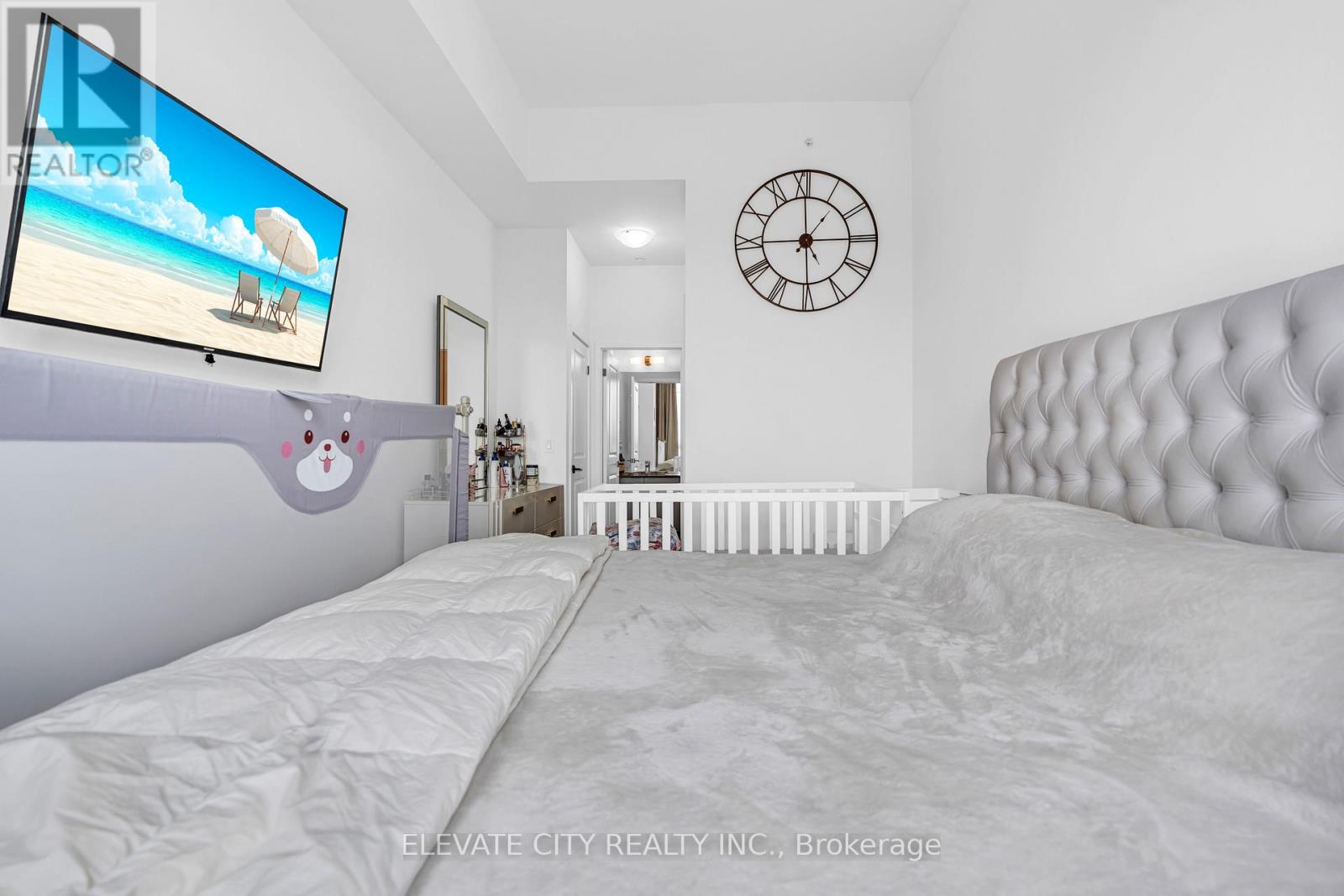 219 - 2489 Taunton Road Property Photo 17