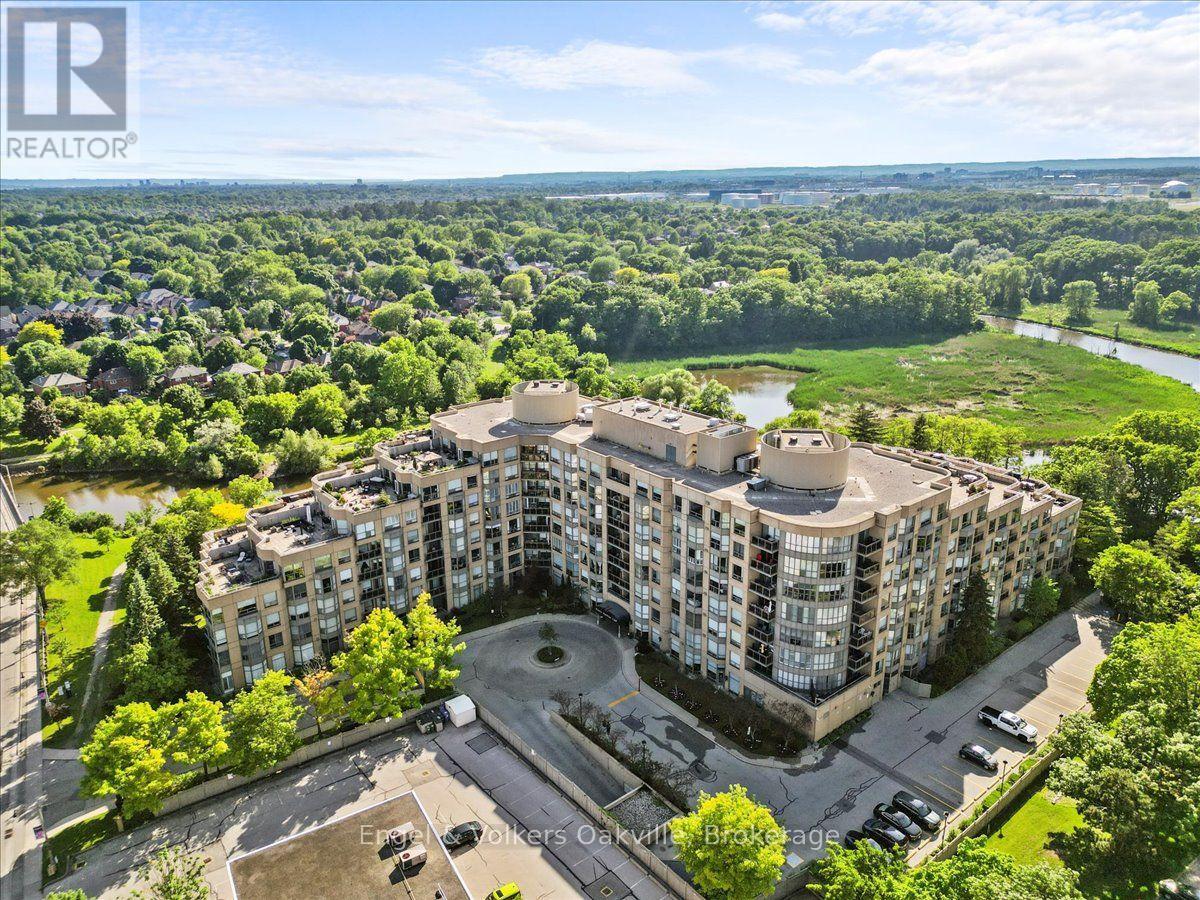 511 - 2511 Lakeshore Road W Property Photo 1