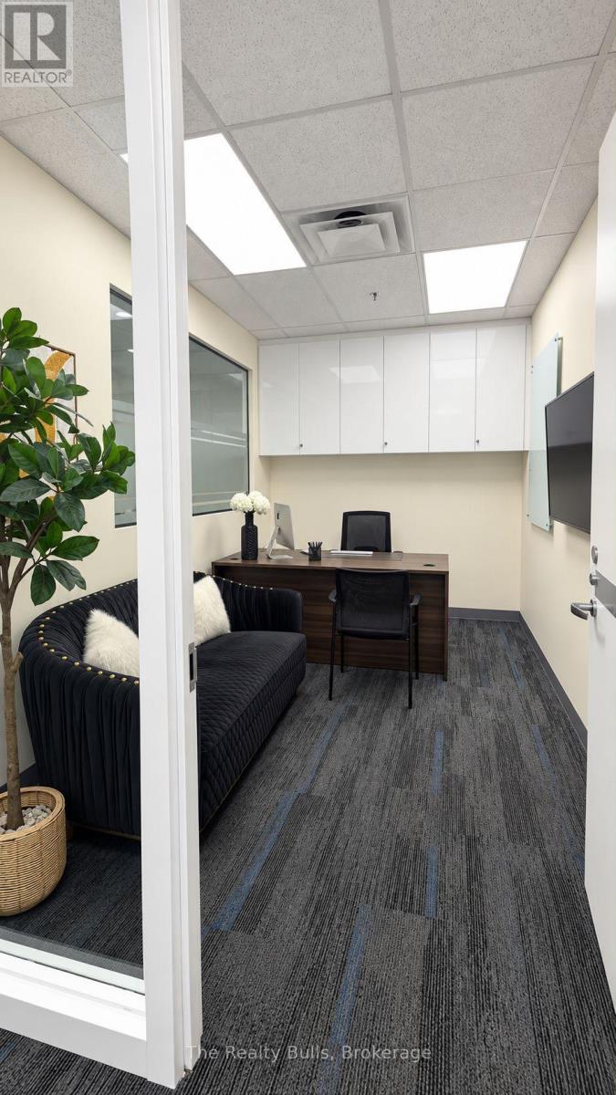 209 - 6660 Kennedy Road Property Photo 7